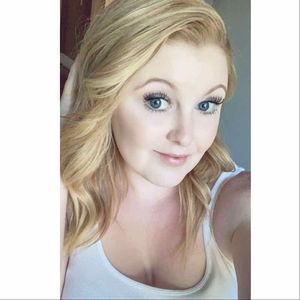 Meet your Posher, Brittani